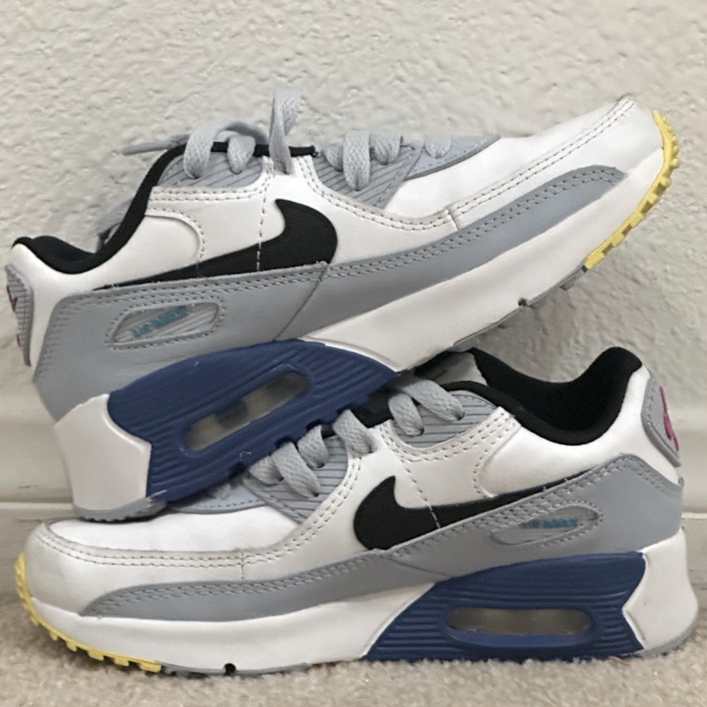 Nike Air Max Boys Size 2